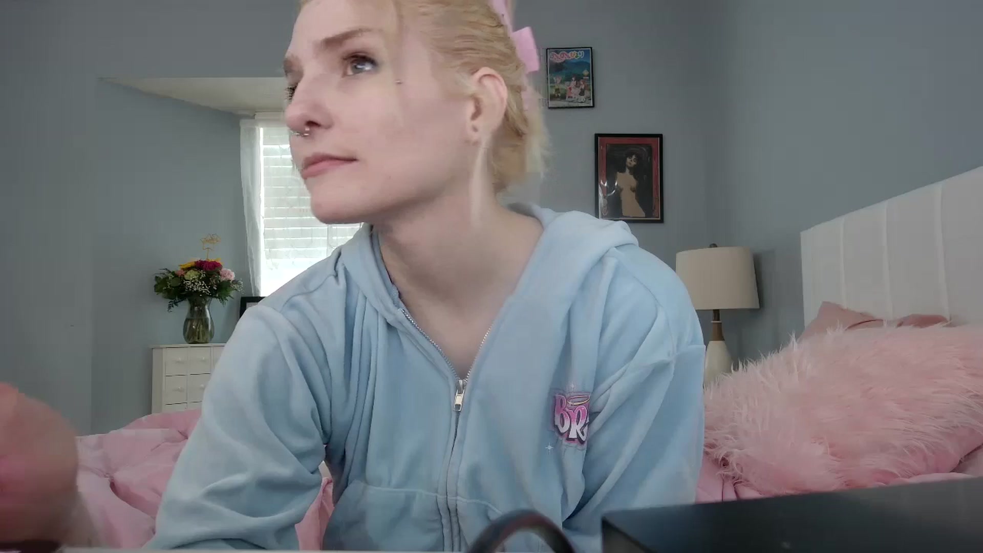 Gallery image thumbnail from DuckChan0's myfreecams stream on, 02/22/2024, 18:41 image 13 of 20