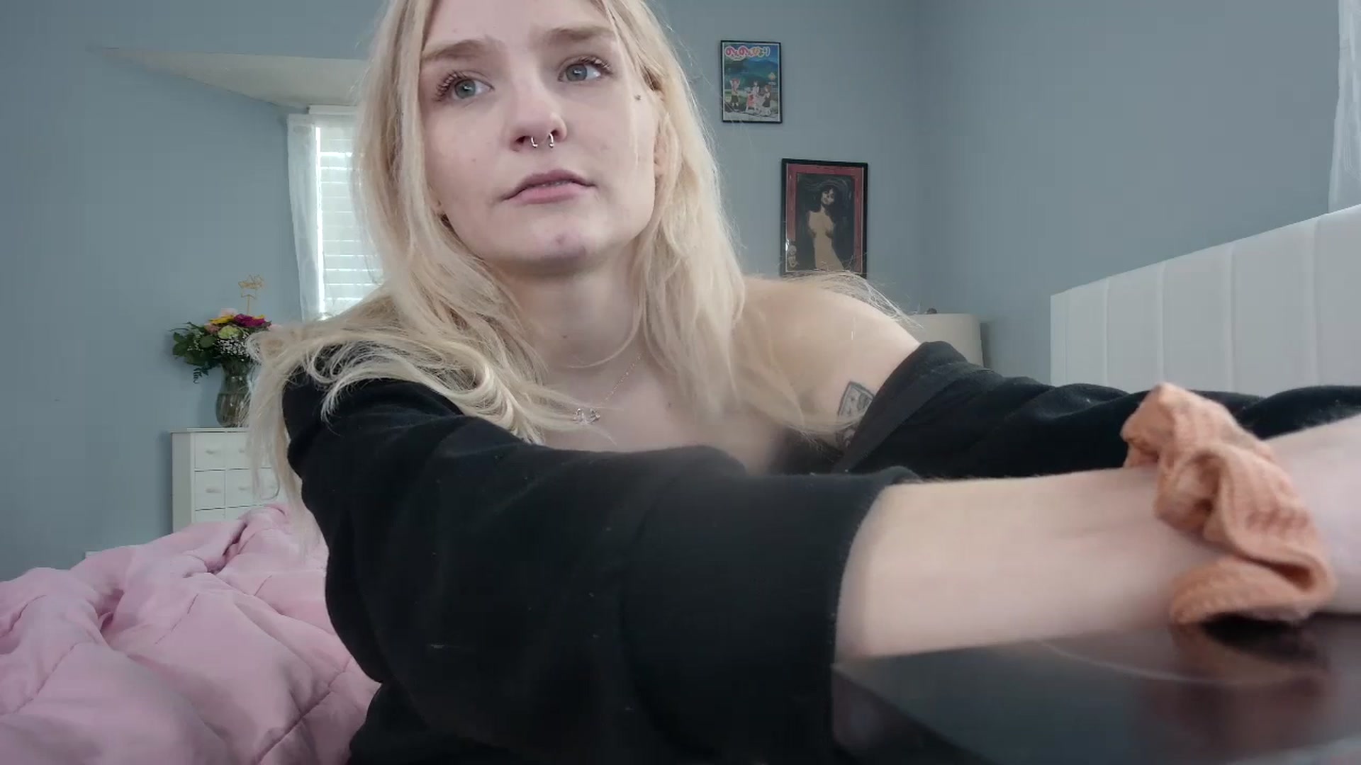 Gallery image thumbnail from DuckChan0's myfreecams stream on, 02/23/2024, 16:10 image 18 of 20