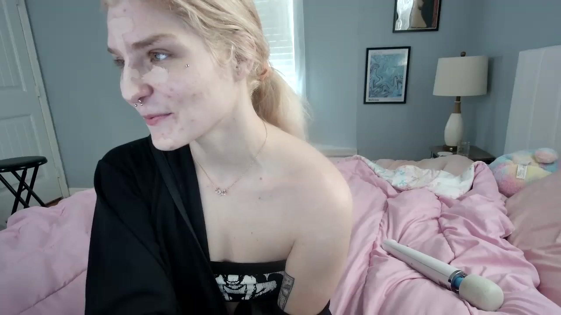 Gallery image thumbnail from DuckChan0's myfreecams stream on, 02/23/2024, 16:10 image 2 of 20