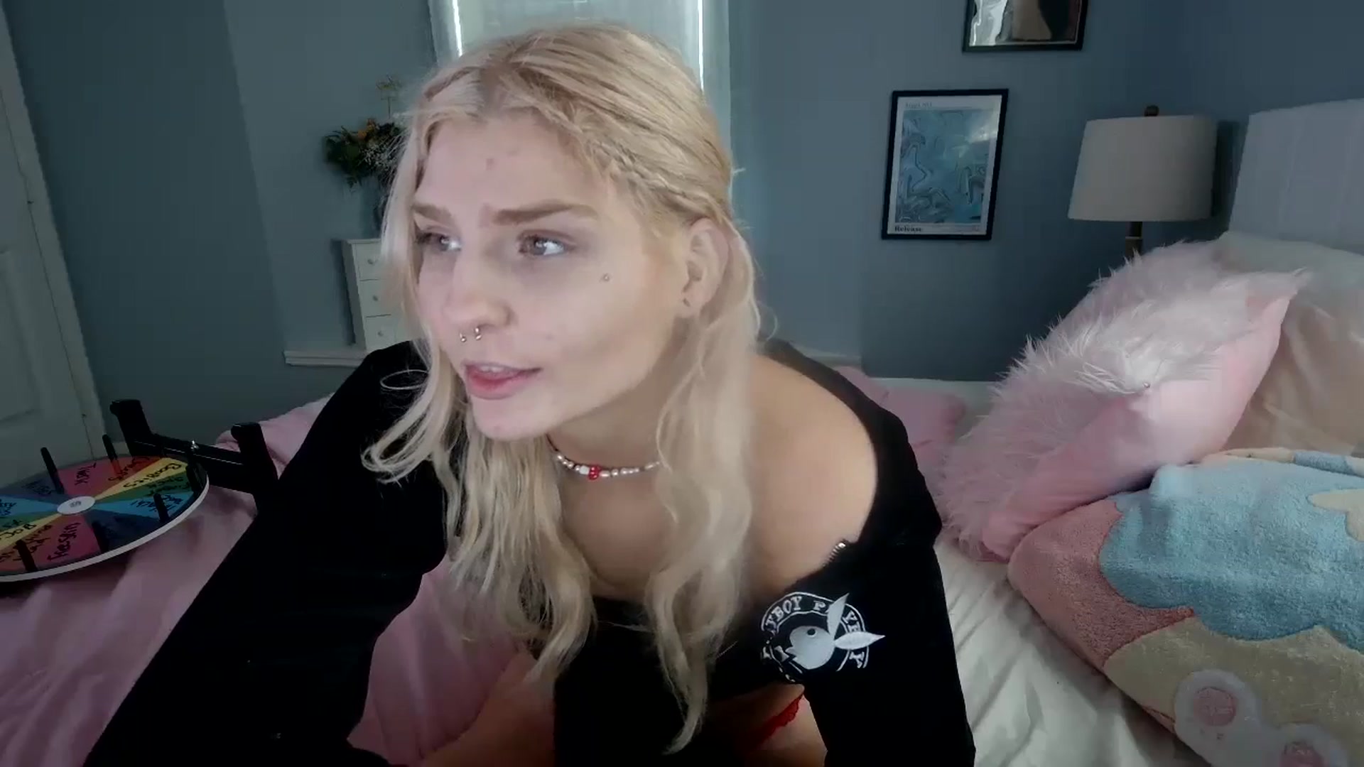 Gallery image thumbnail from DuckChan0's myfreecams stream on, 02/28/2024, 17:09 image 19 of 20