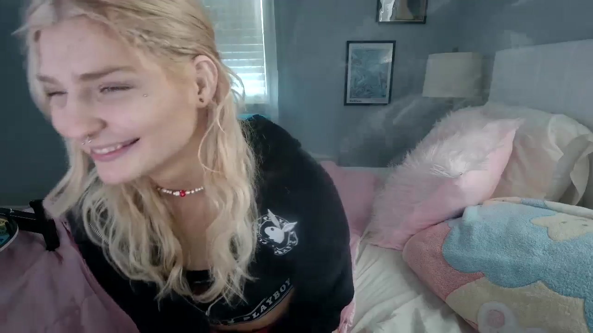 Gallery image thumbnail from DuckChan0's myfreecams stream on, 02/28/2024, 17:09 image 17 of 20
