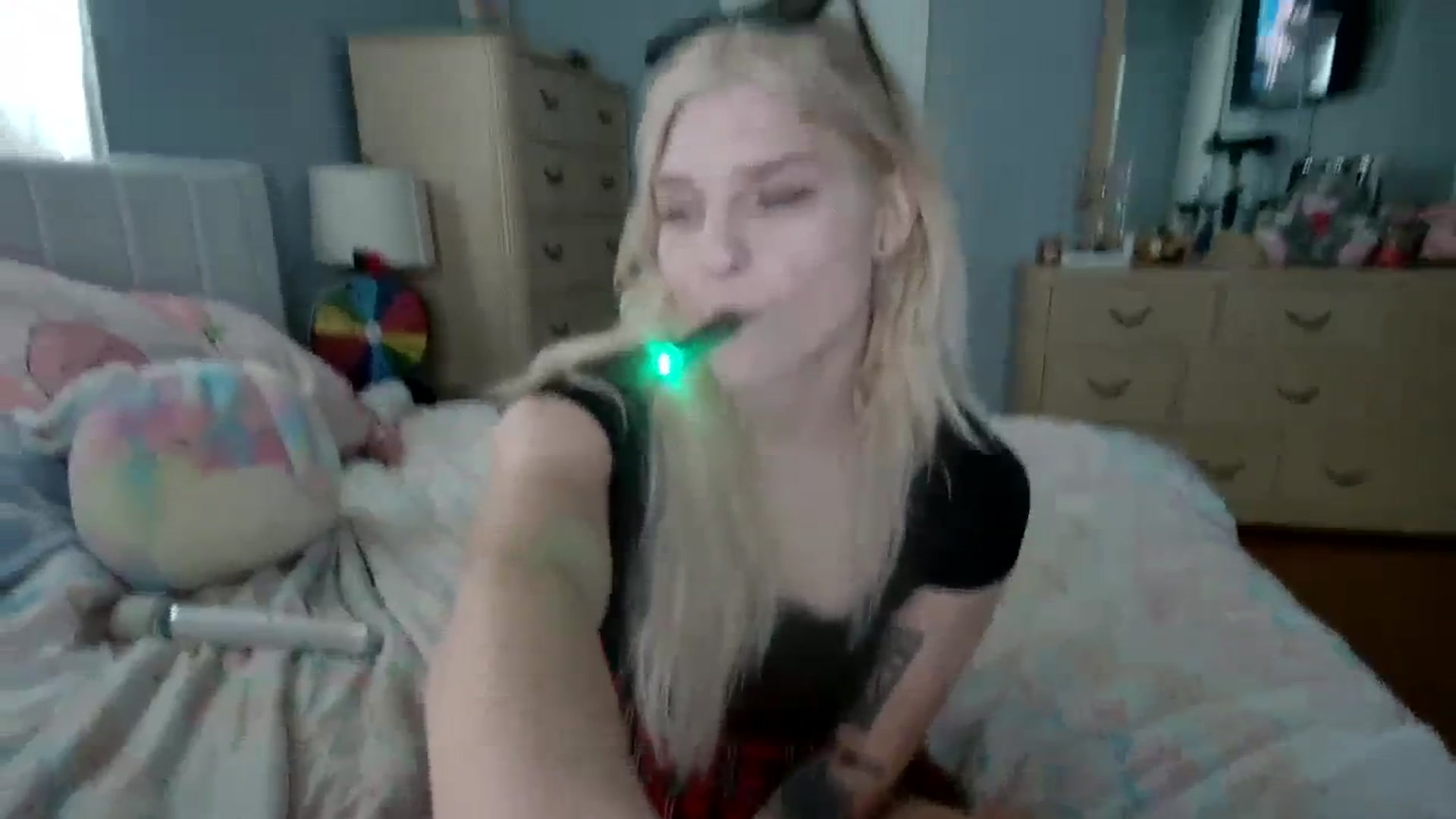 Gallery image thumbnail from DuckChan0's myfreecams stream on, 04/12/2024, 15:24 image 3 of 20