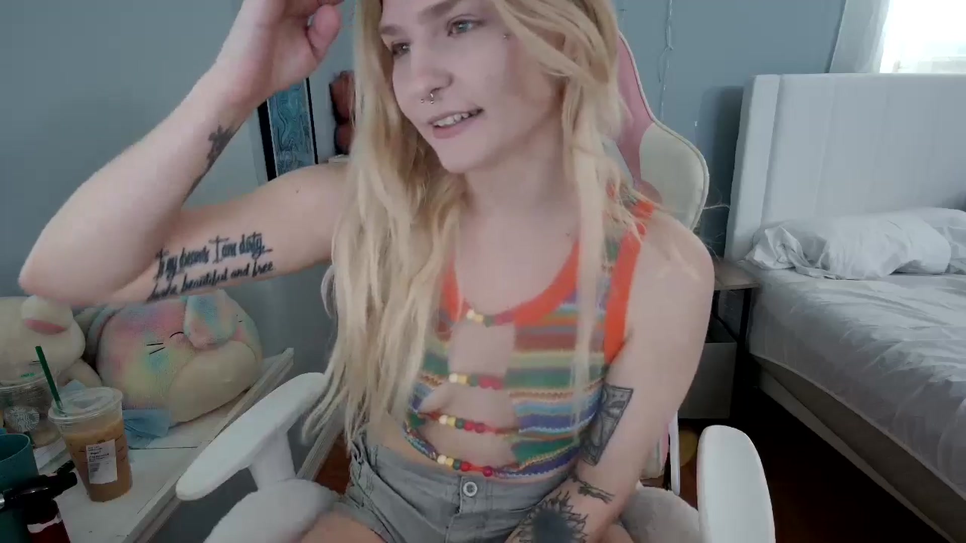 Gallery image thumbnail from DuckChan0's myfreecams stream on, 05/02/2024, 14:10 image 8 of 20