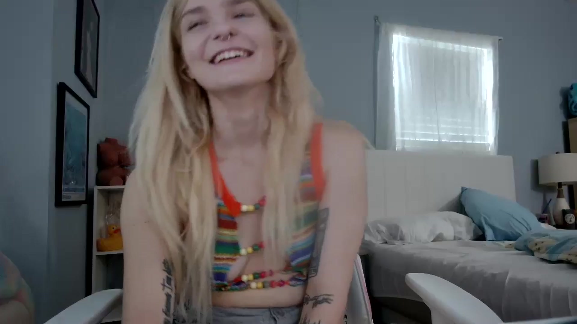 Gallery image thumbnail from DuckChan0's myfreecams stream on, 05/02/2024, 14:10 image 13 of 20