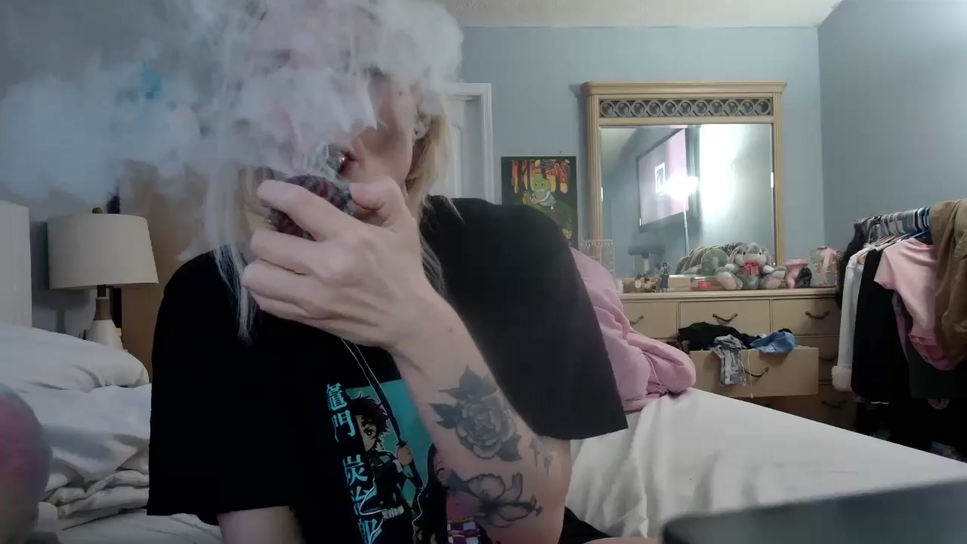 Gallery image thumbnail from DuckChan0's myfreecams stream on, 05/07/2024, 24:32 image 5 of 20