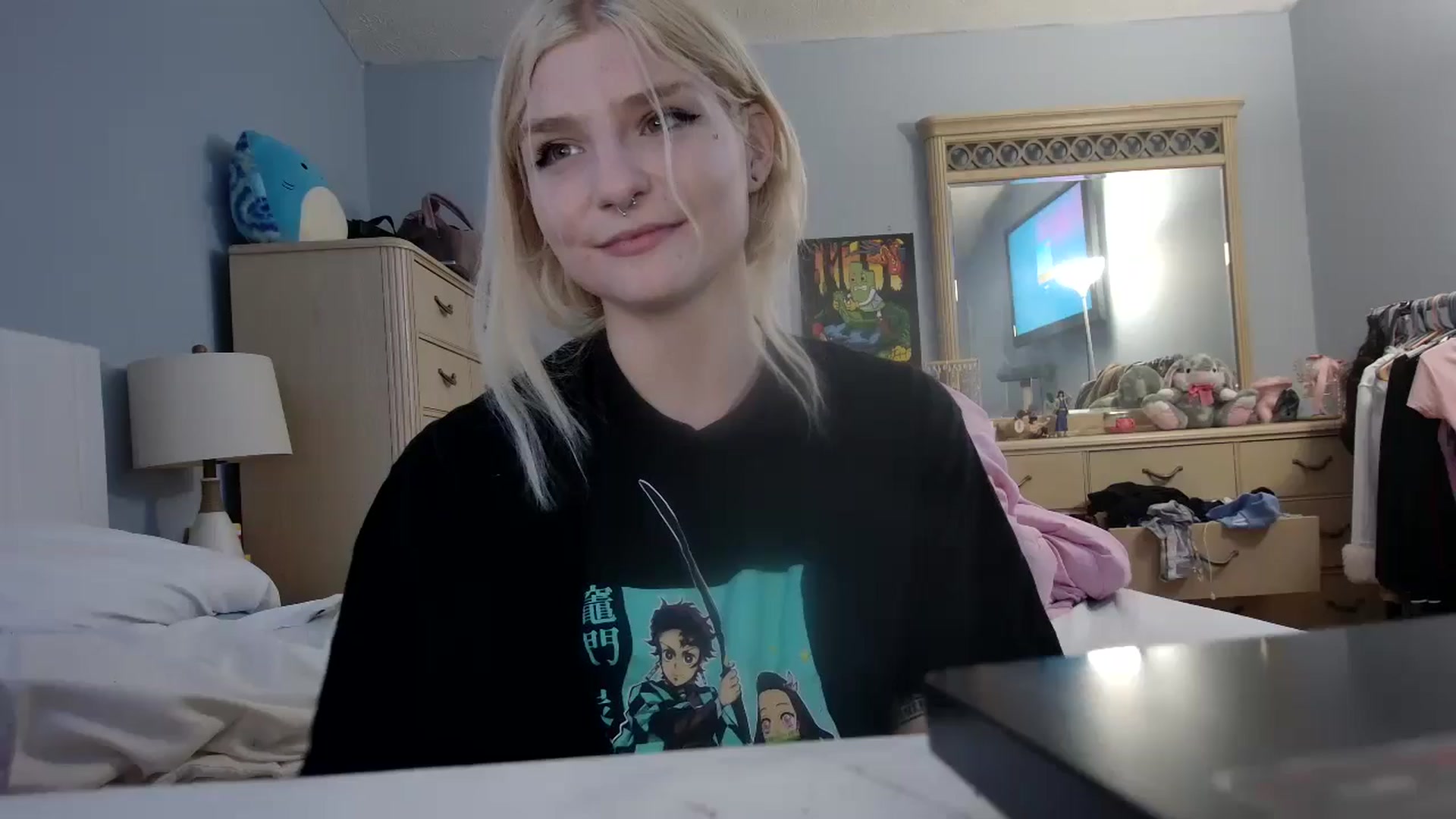 Gallery image thumbnail from DuckChan0's myfreecams stream on, 05/07/2024, 24:32 image 1 of 20