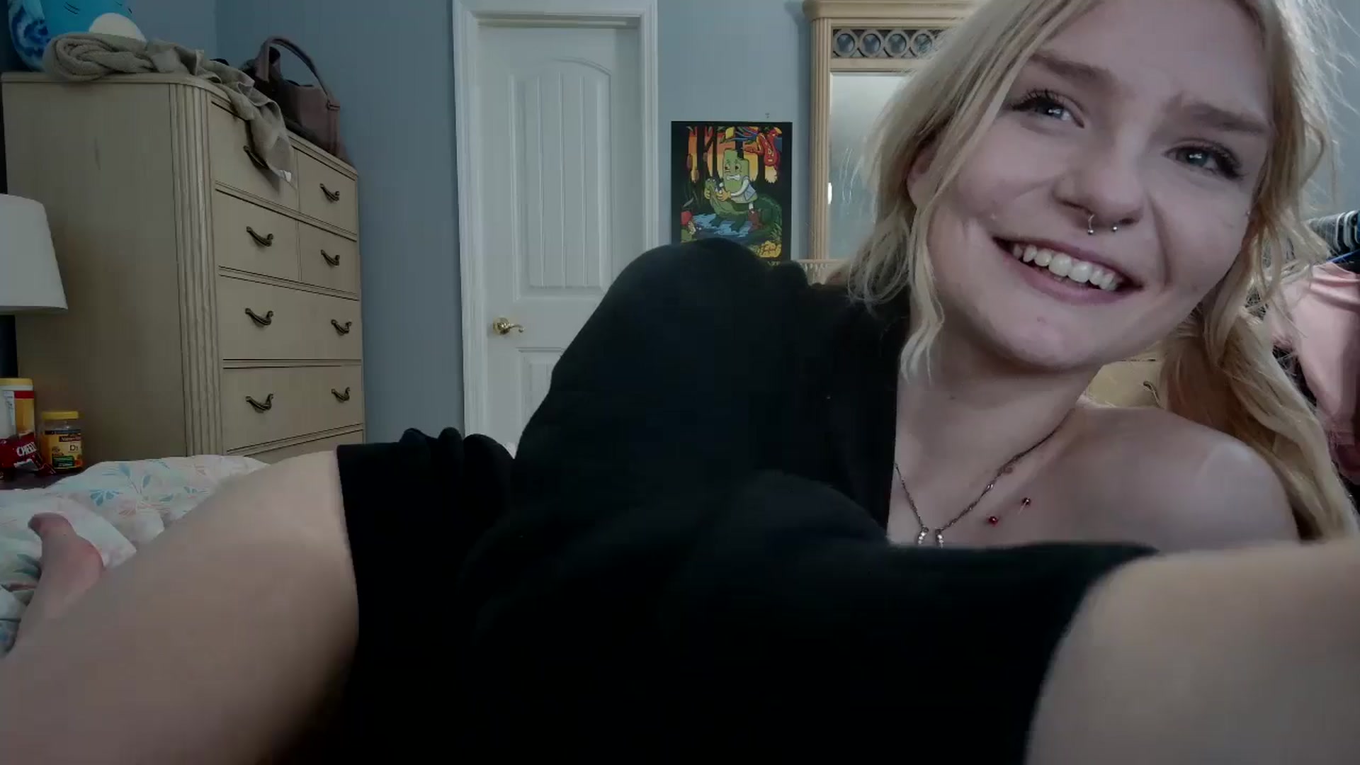Gallery image thumbnail from DuckChan0's myfreecams stream on, 05/08/2024, 17:47 image 7 of 20
