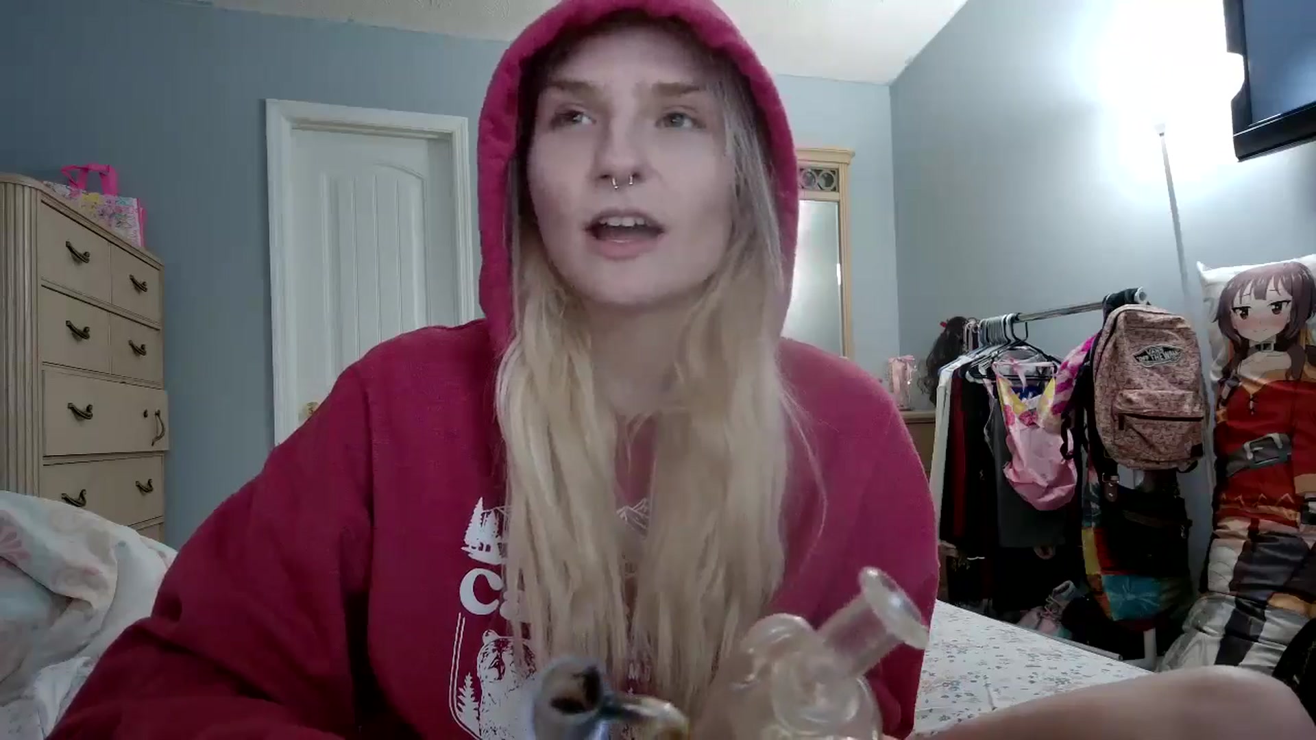 Gallery image thumbnail from DuckChan0's myfreecams stream on, 05/19/2024, 23:09 image 19 of 20