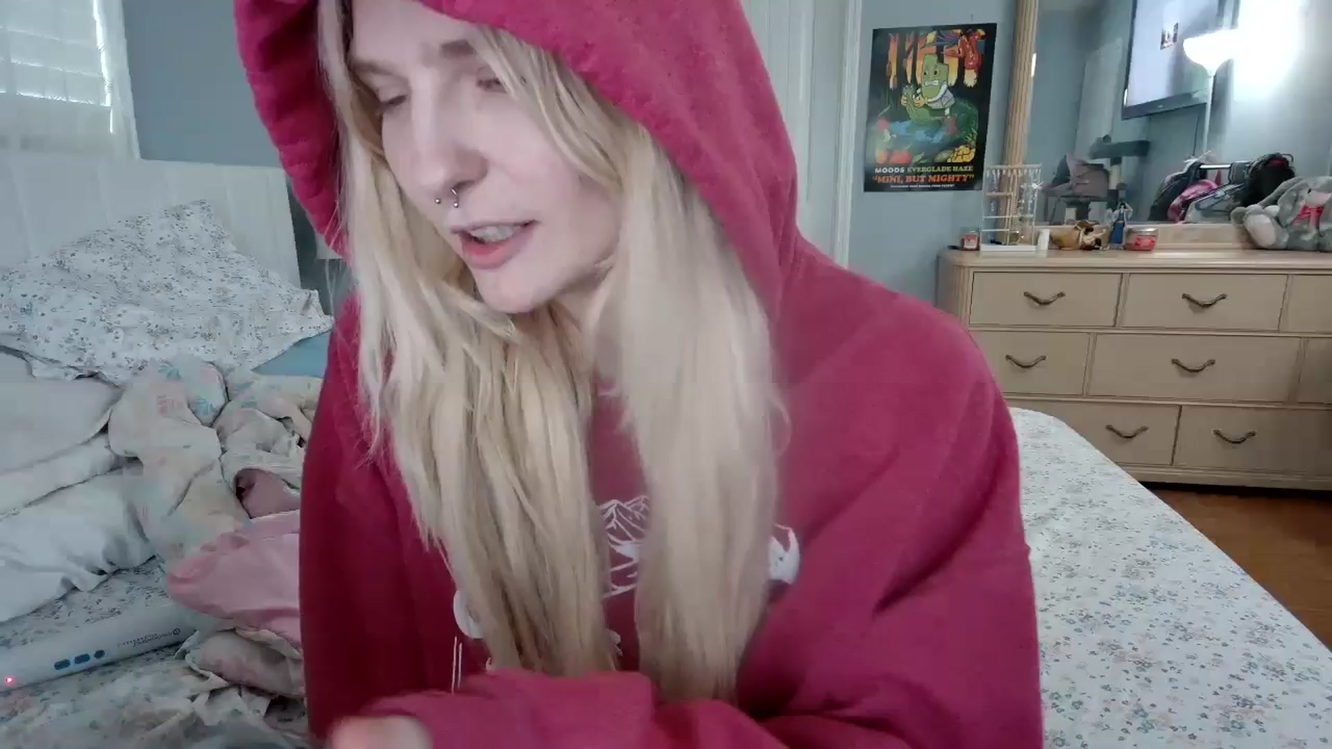 Gallery image thumbnail from DuckChan0's myfreecams stream on, 05/19/2024, 23:09 image 1 of 20