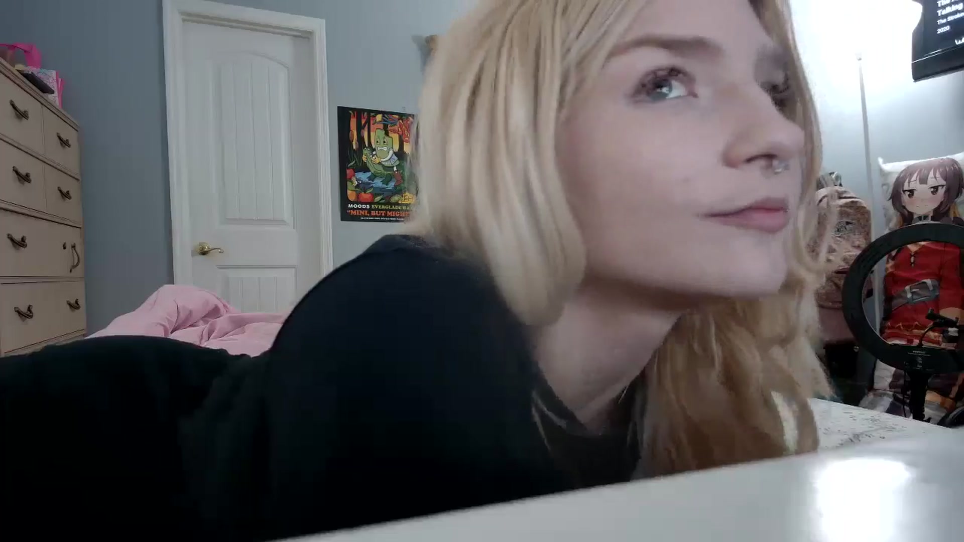 Gallery image thumbnail from DuckChan0's myfreecams stream on, 05/23/2024, 15:33 image 9 of 20