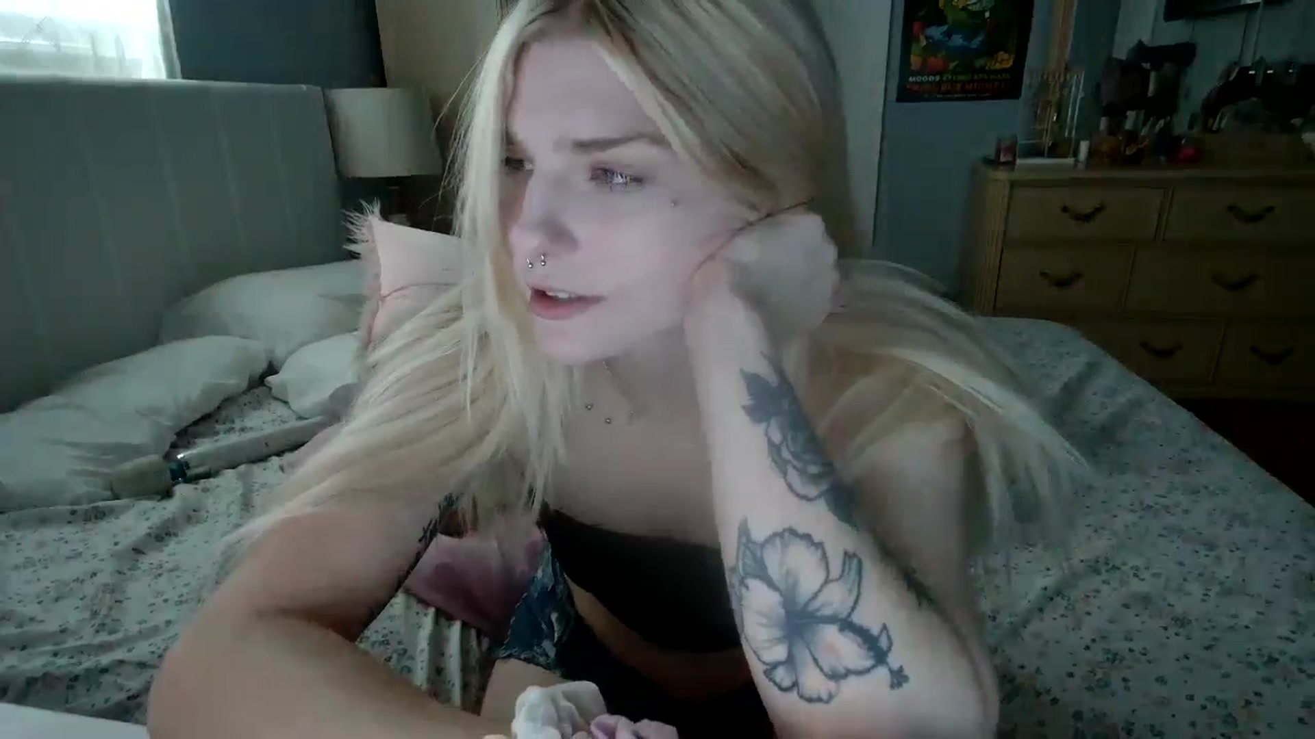 Gallery image thumbnail from DuckChan0's myfreecams stream on, 05/24/2024, 14:21 image 20 of 20