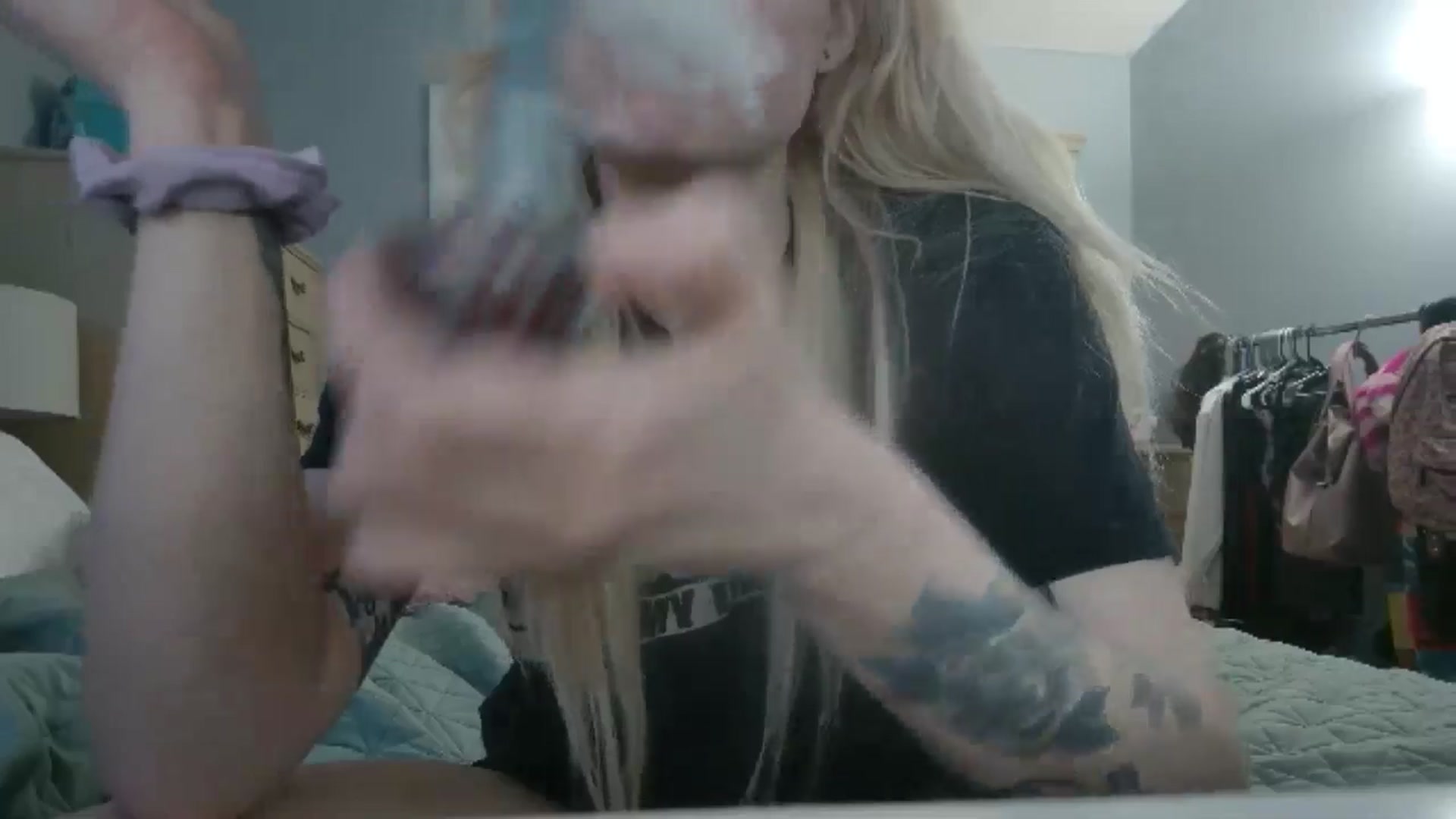 Gallery image thumbnail from DuckChan0's myfreecams stream on, 05/26/2024, 23:56 image 5 of 20