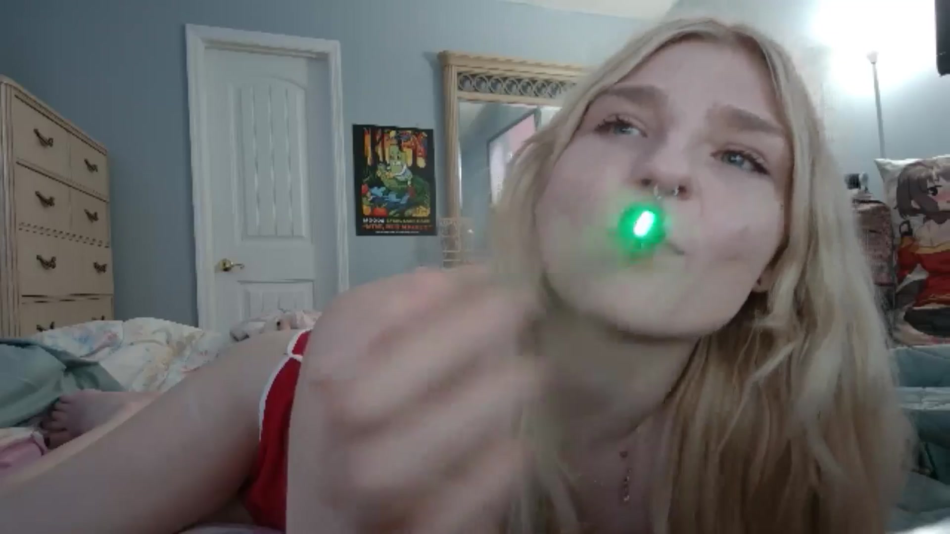 Gallery image thumbnail from DuckChan0's myfreecams stream on, 05/27/2024, 21:18 image 12 of 20