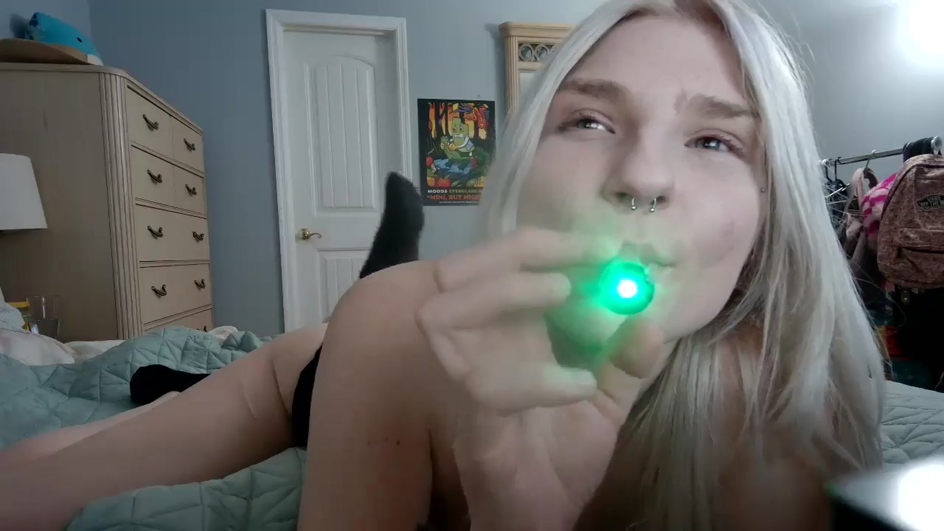 Gallery image thumbnail from DuckChan0's myfreecams stream on, 05/29/2024, 23:48 image 14 of 20