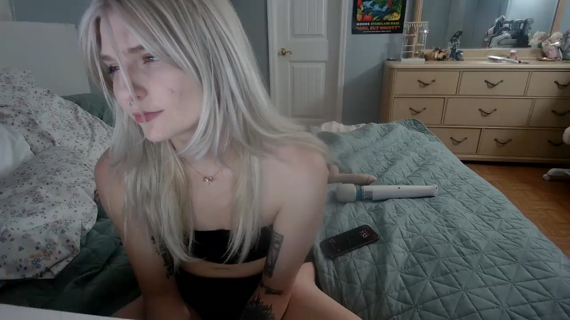 Gallery image thumbnail from DuckChan0's myfreecams stream on, 05/31/2024, 24:02 image 1 of 20