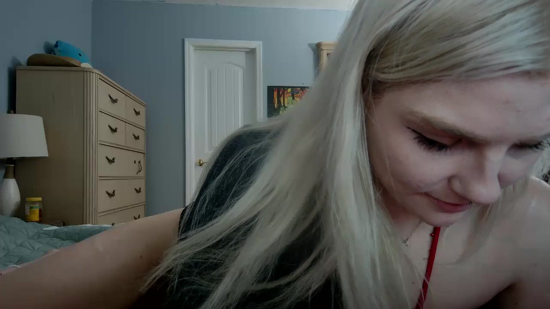Gallery image thumbnail from DuckChan0's myfreecams stream on, 06/01/2024, 23:07 image 16 of 20