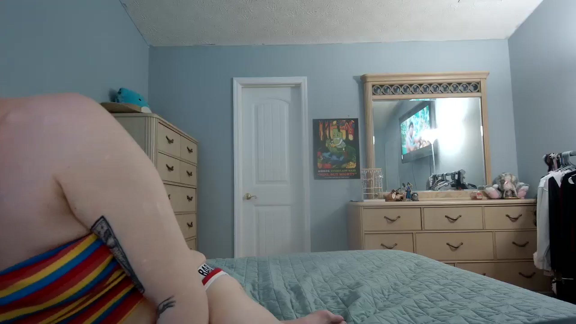Gallery image thumbnail from DuckChan0's myfreecams stream on, 06/02/2024, 22:18 image 18 of 20