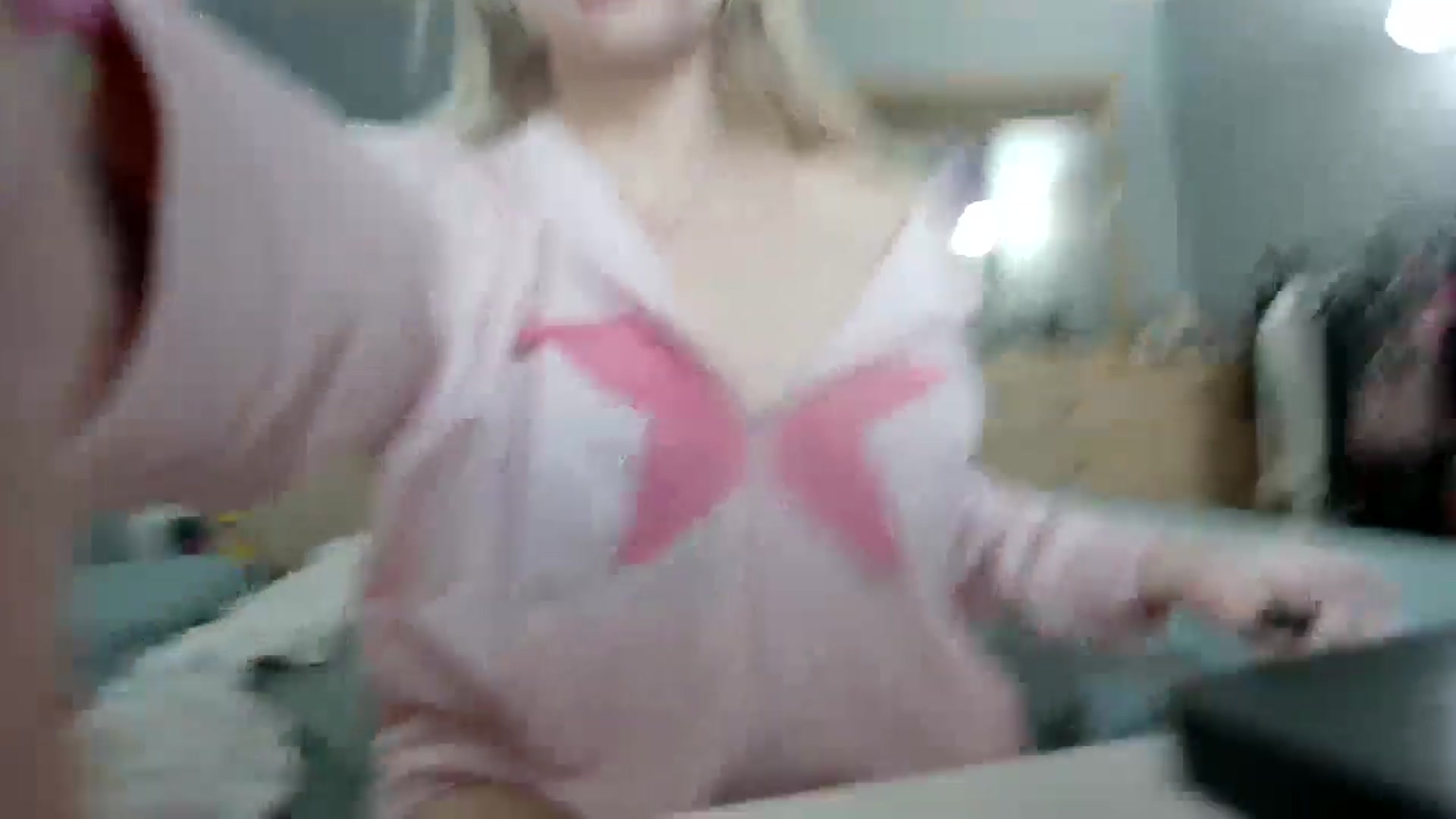Gallery image thumbnail from DuckChan0's myfreecams stream on, 06/05/2024, 14:47 image 19 of 20