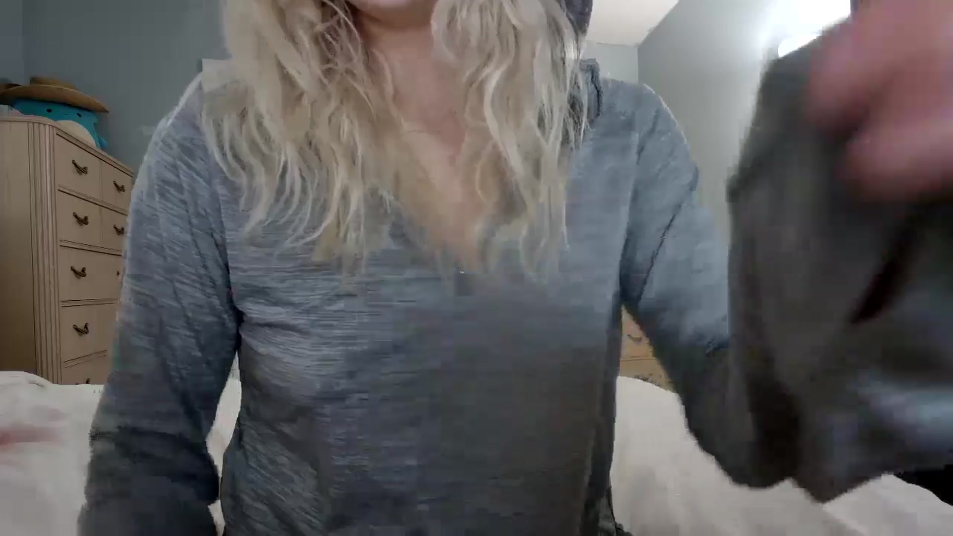 Gallery image thumbnail from DuckChan0's myfreecams stream on, 06/10/2024, 14:52 image 18 of 20