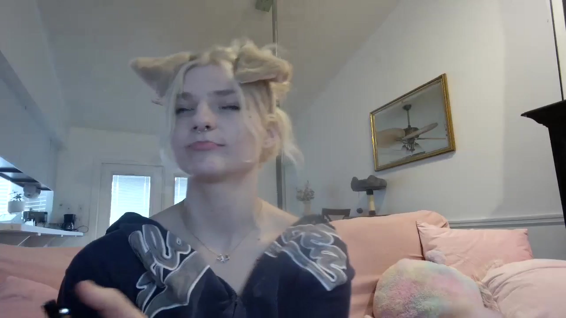 Gallery image thumbnail from DuckChan0's myfreecams stream on, 06/11/2024, 15:57 image 11 of 20