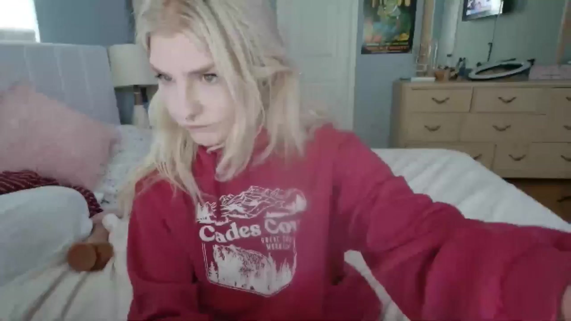 Gallery image thumbnail from DuckChan0's myfreecams stream on, 06/20/2024, 16:40 image 1 of 20