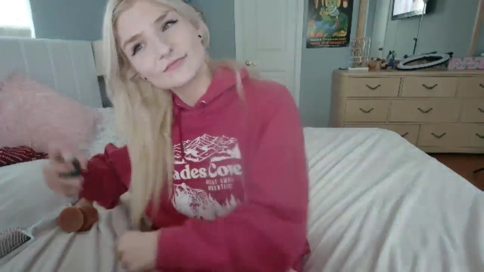 Gallery image thumbnail from DuckChan0's myfreecams stream on, 06/20/2024, 16:40 image 2 of 20