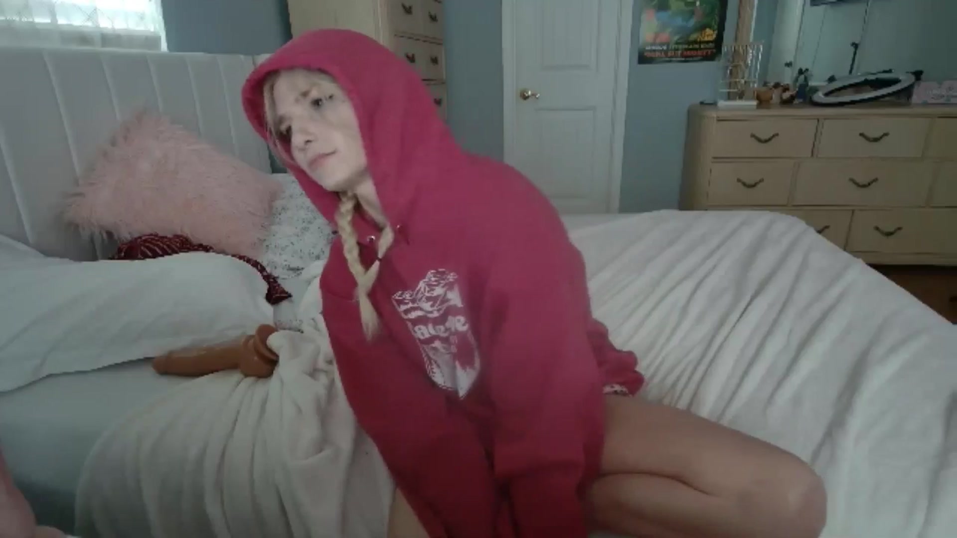 Gallery image thumbnail from DuckChan0's myfreecams stream on, 06/20/2024, 17:11 image 11 of 20