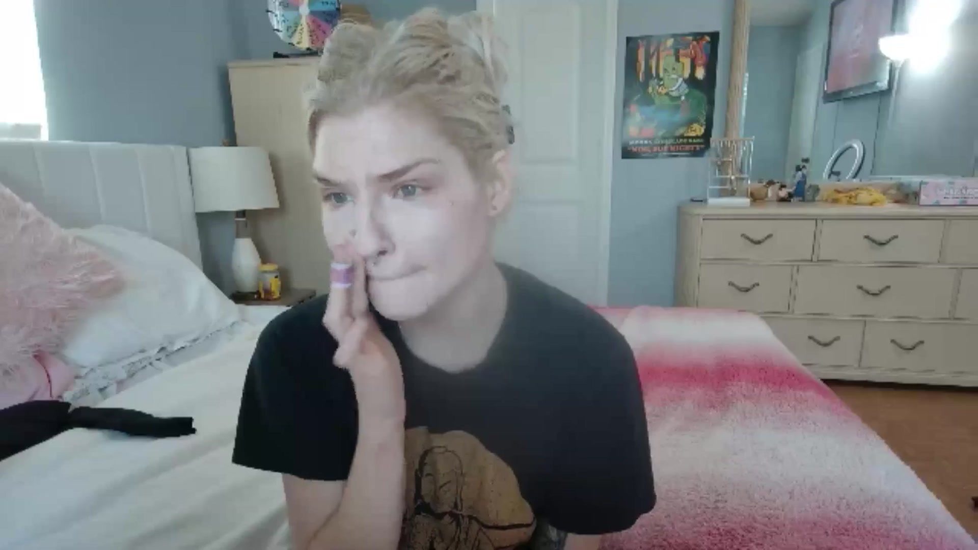 Gallery image thumbnail from DuckChan0's myfreecams stream on, 06/26/2024, 14:32 image 3 of 20