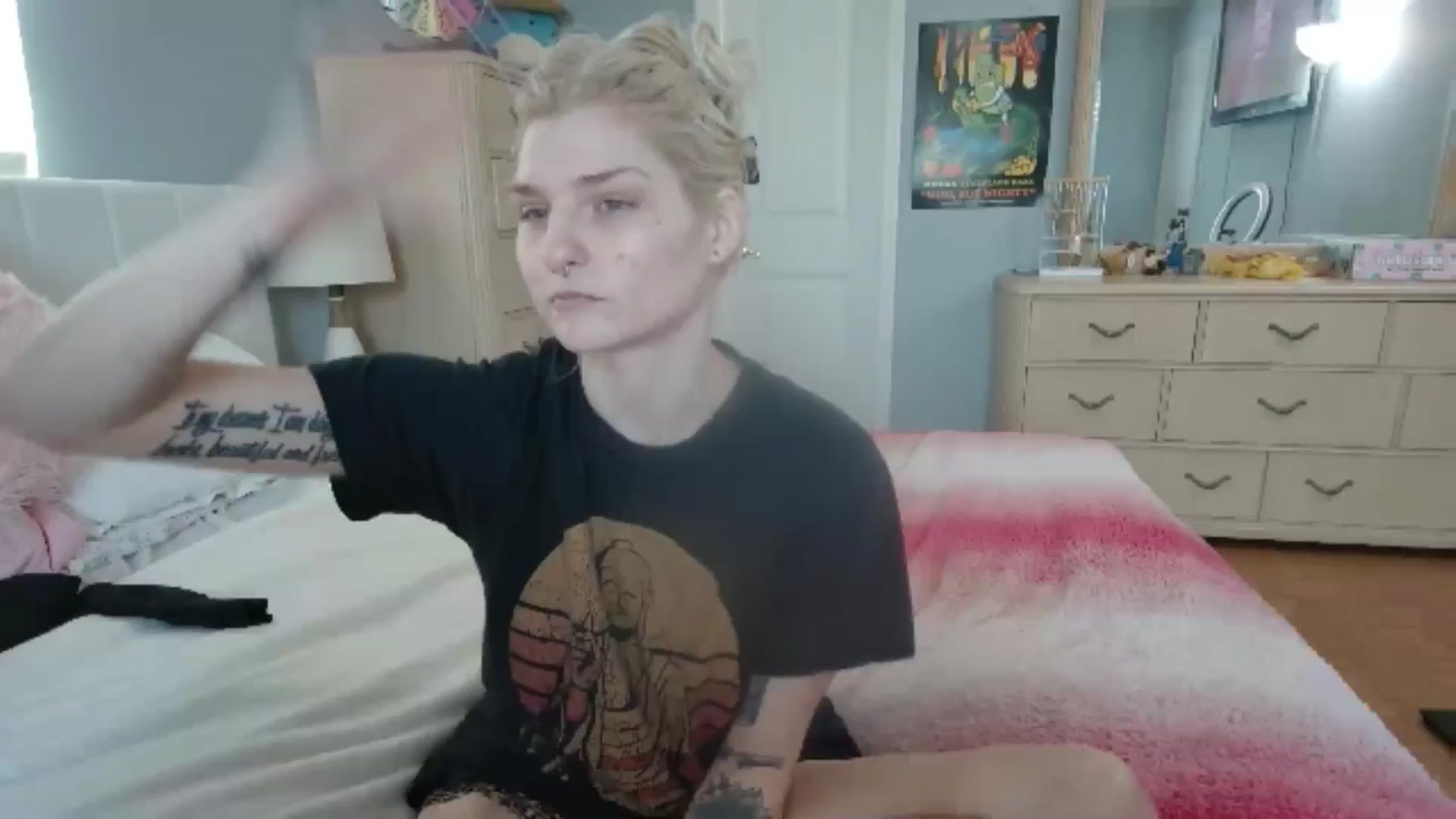Gallery image thumbnail from DuckChan0's myfreecams stream on, 06/26/2024, 14:32 image 1 of 20
