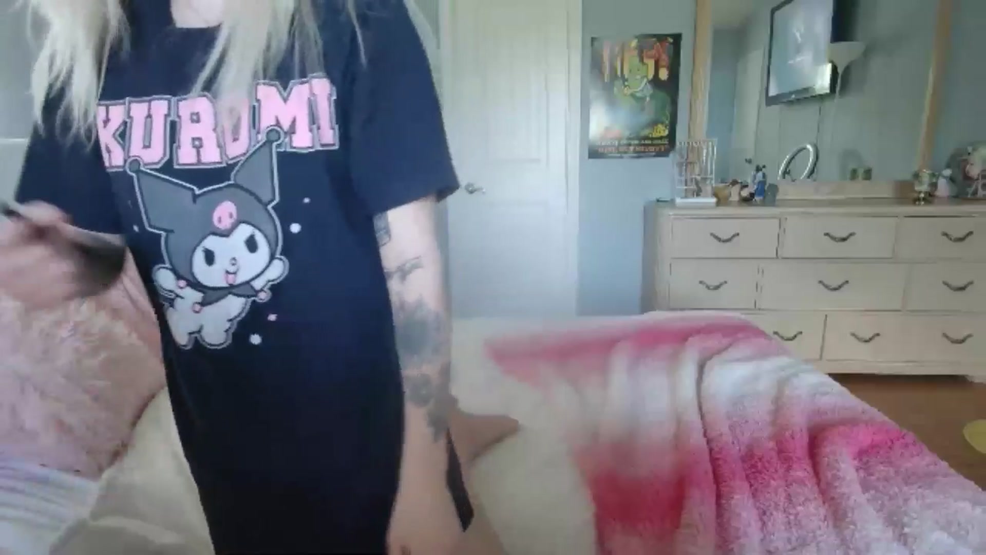 Gallery image thumbnail from DuckChan0's myfreecams stream on, 06/27/2024, 15:01 image 11 of 20