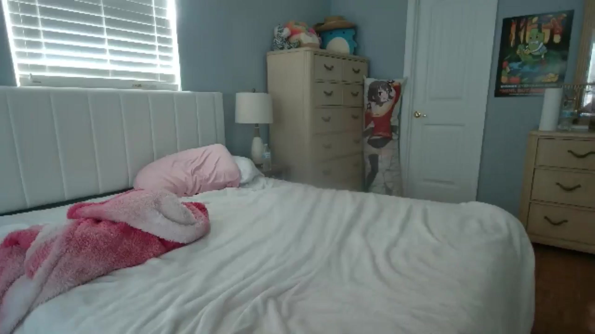 Gallery image thumbnail from DuckChan0's myfreecams stream on, 07/01/2024, 12:51 image 18 of 20