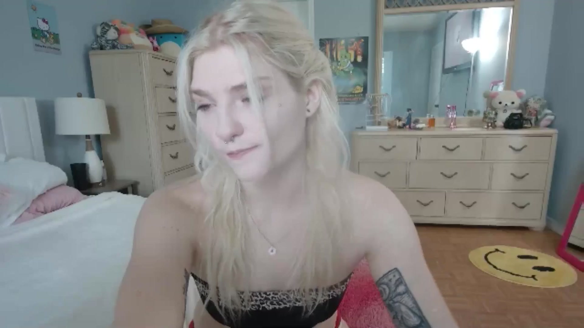 Gallery image thumbnail from DuckChan0's myfreecams stream on, 07/03/2024, 14:36 image 3 of 20