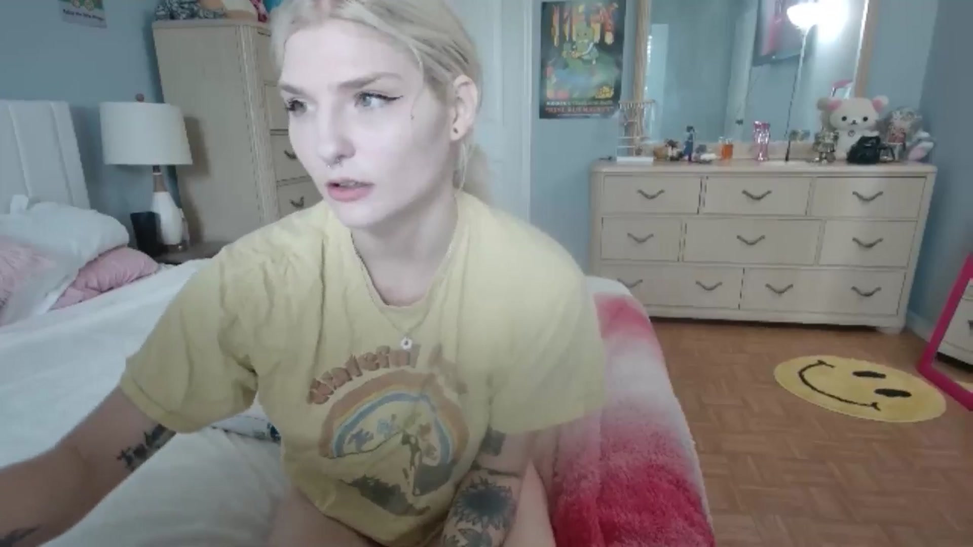 Gallery image thumbnail from DuckChan0's myfreecams stream on, 07/03/2024, 15:17 image 9 of 20