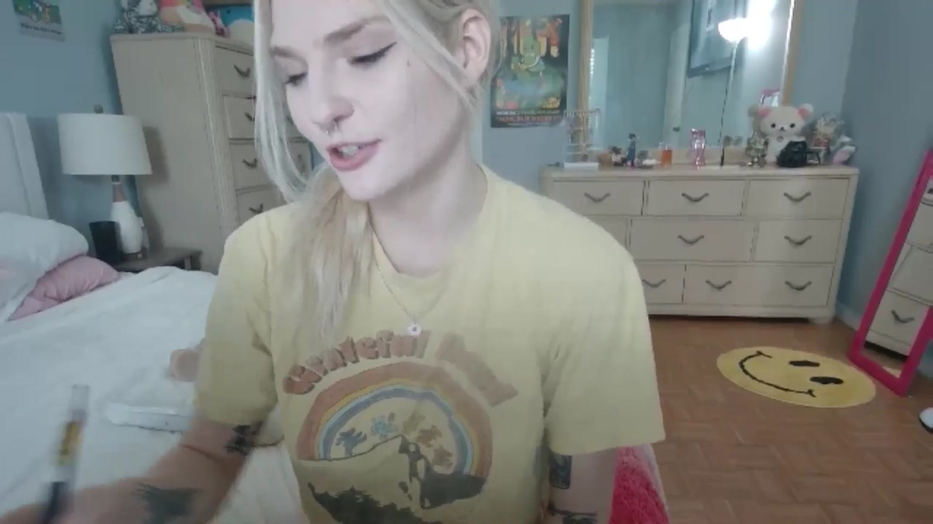 Gallery image thumbnail from DuckChan0's myfreecams stream on, 07/03/2024, 15:17 image 12 of 20