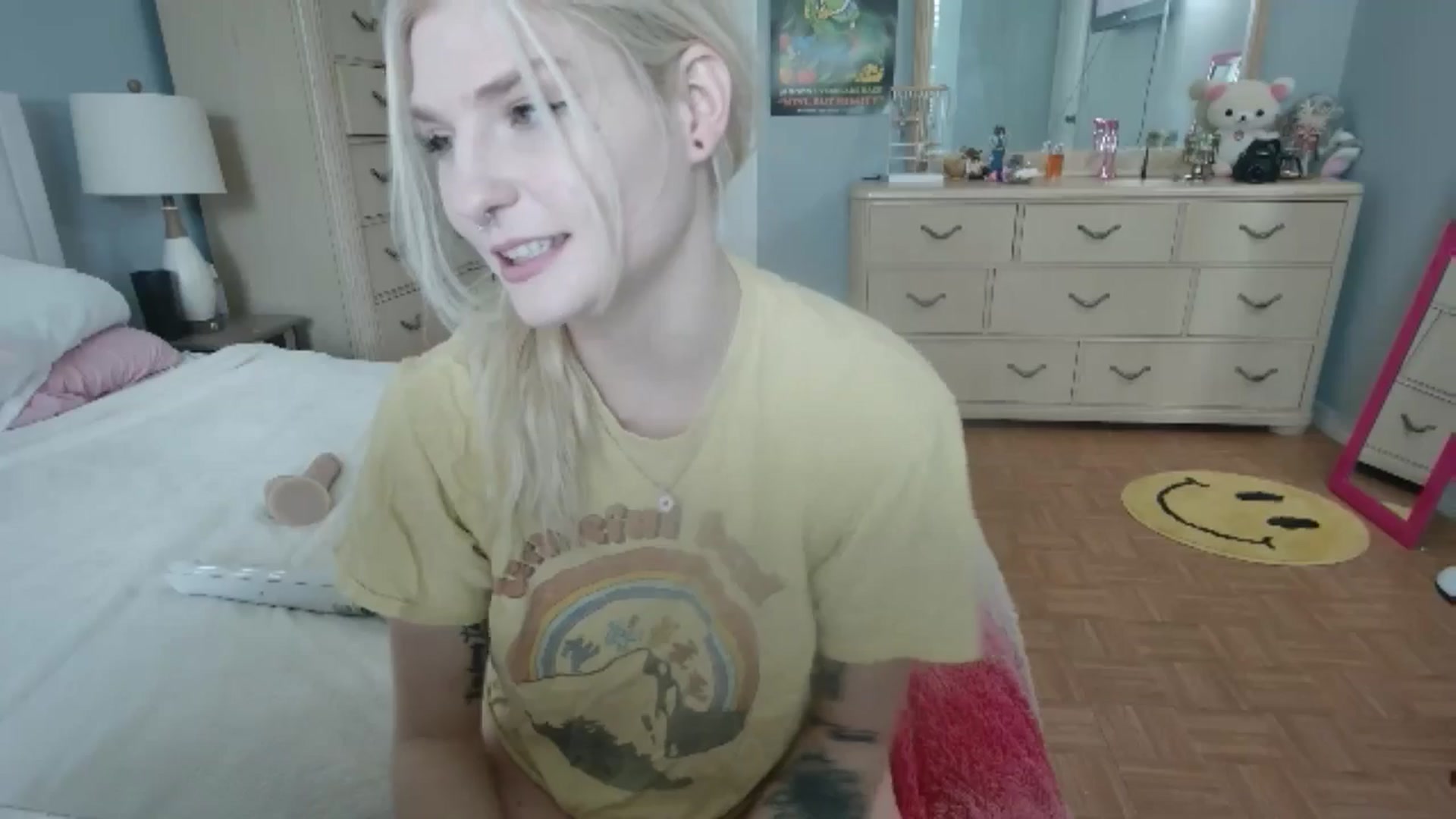 Gallery image thumbnail from DuckChan0's myfreecams stream on, 07/03/2024, 15:17 image 15 of 20
