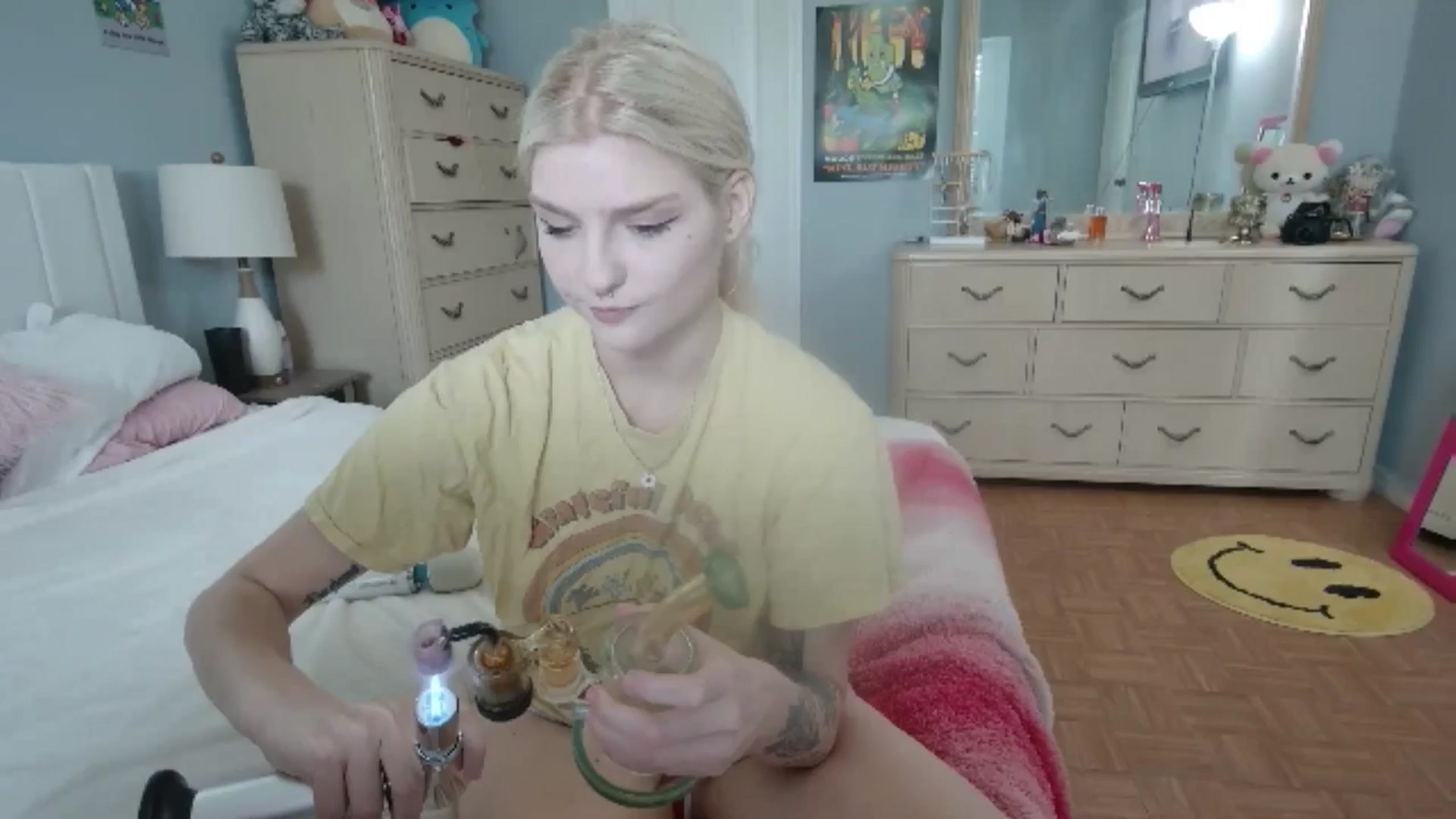 Gallery image thumbnail from DuckChan0's myfreecams stream on, 07/03/2024, 15:17 image 4 of 20