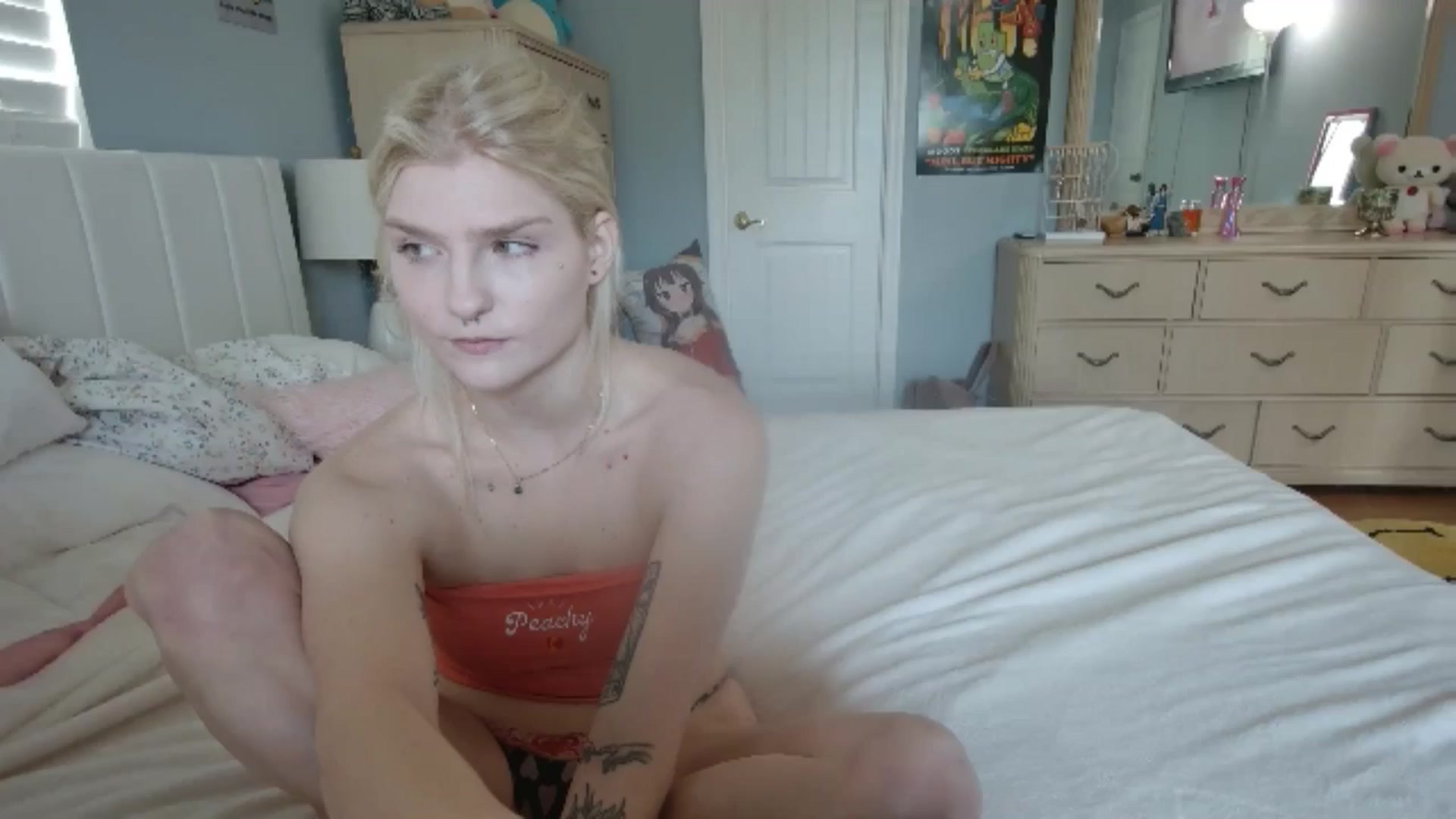 Gallery image thumbnail from DuckChan0's myfreecams stream on, 07/07/2024, 15:53 image 1 of 20
