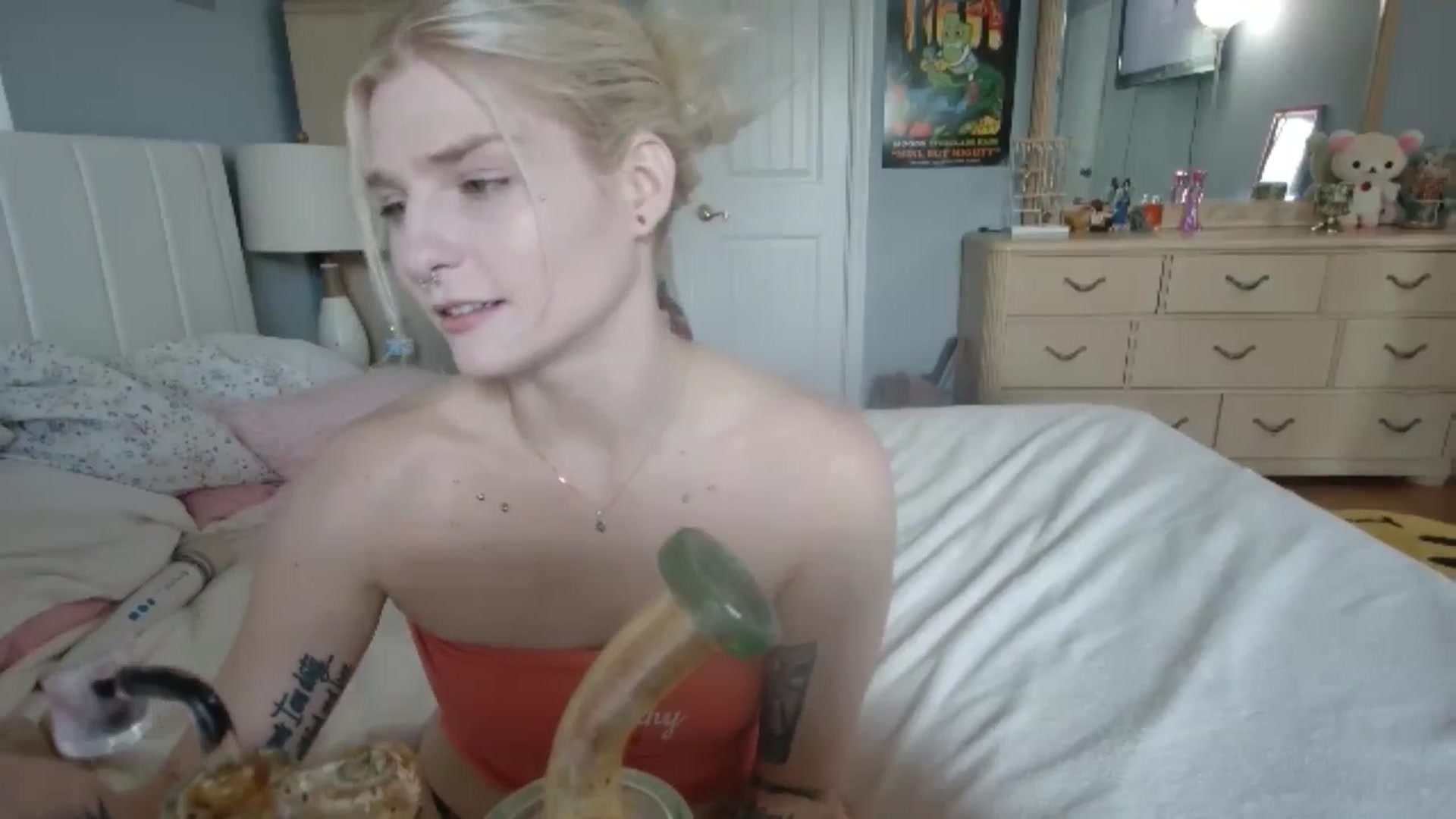 Gallery image thumbnail from DuckChan0's myfreecams stream on, 07/07/2024, 17:01 image 4 of 20