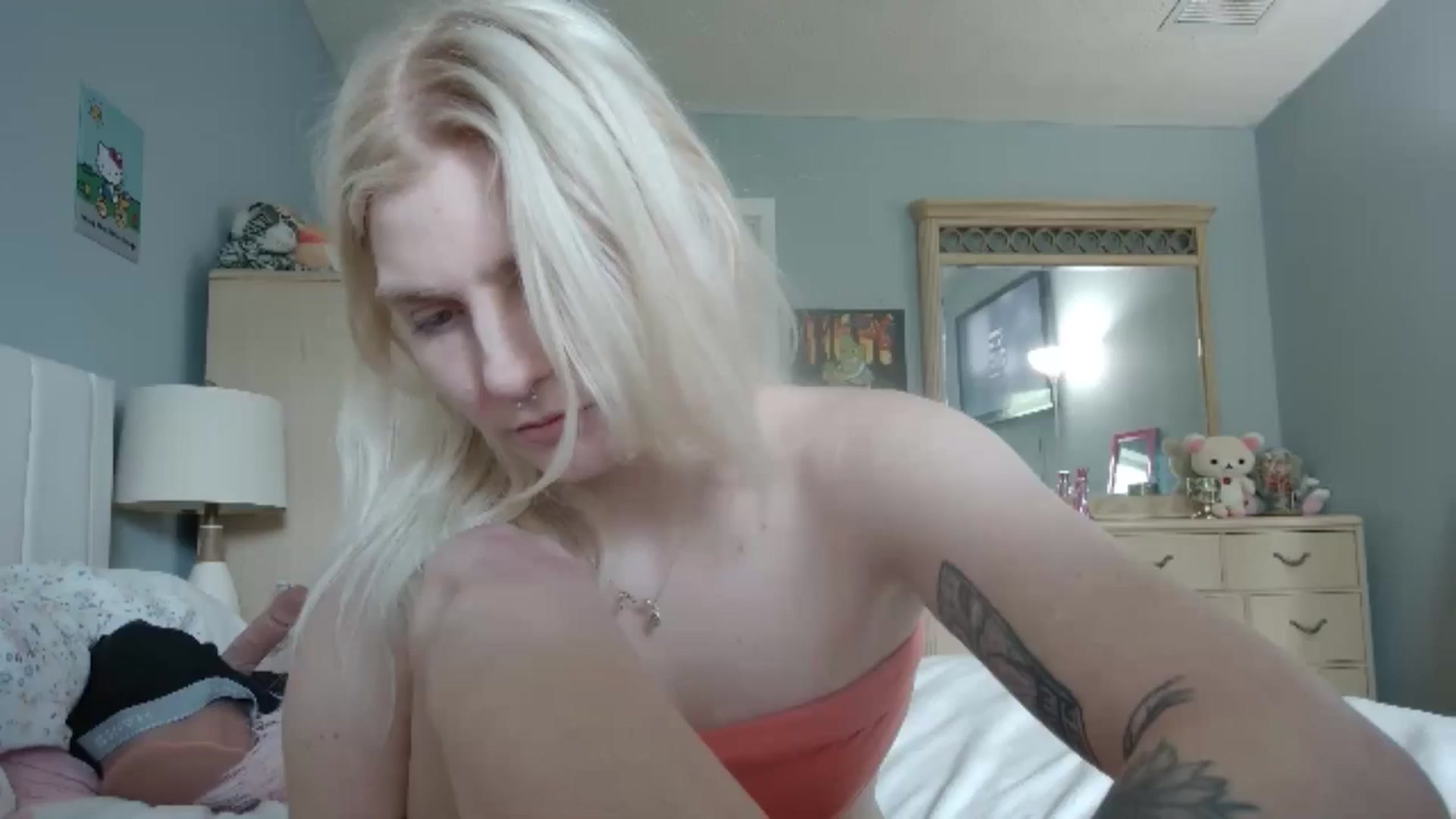 Gallery image thumbnail from DuckChan0's myfreecams stream on, 07/07/2024, 17:48 image 1 of 20