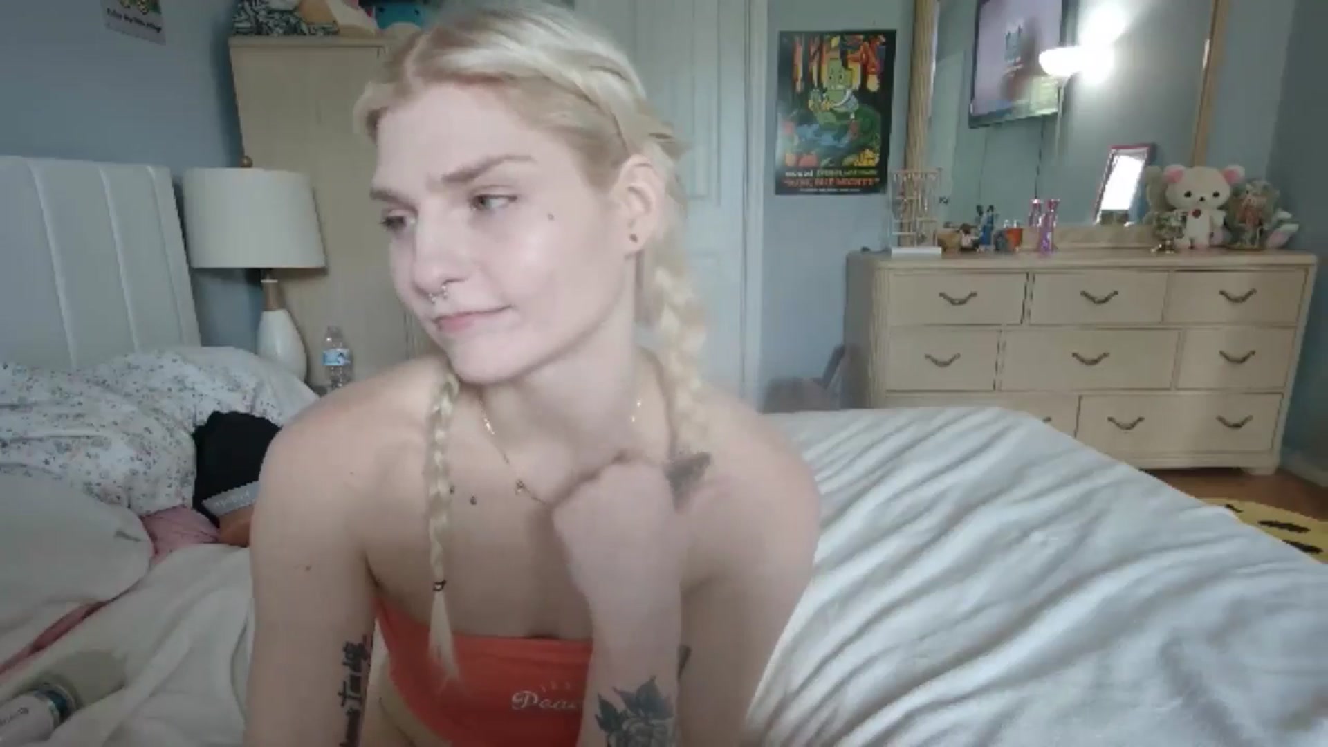 Gallery image thumbnail from DuckChan0's myfreecams stream on, 07/07/2024, 17:48 image 19 of 20
