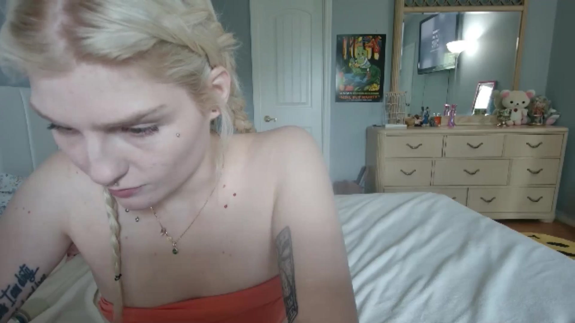 Gallery image thumbnail from DuckChan0's myfreecams stream on, 07/07/2024, 17:48 image 10 of 20