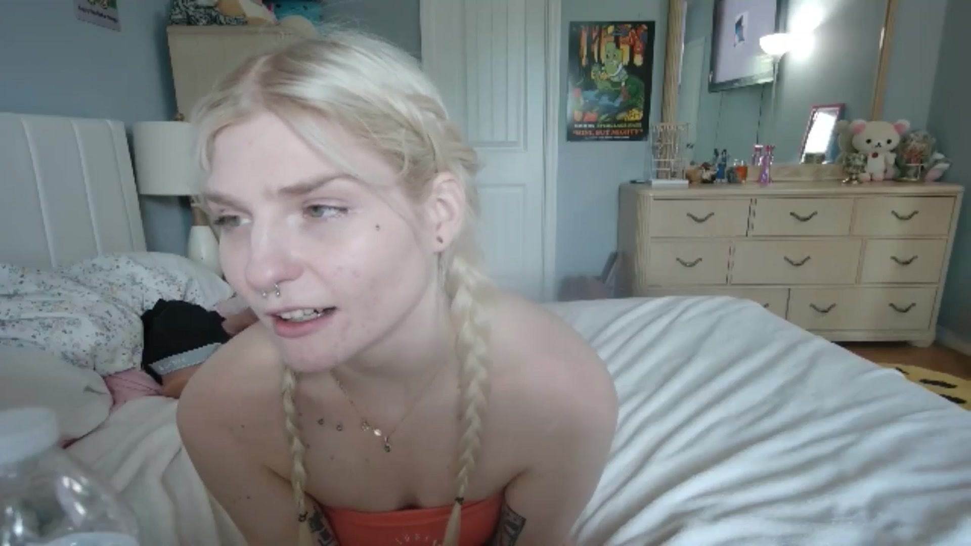 Gallery image thumbnail from DuckChan0's myfreecams stream on, 07/07/2024, 18:10 image 2 of 20