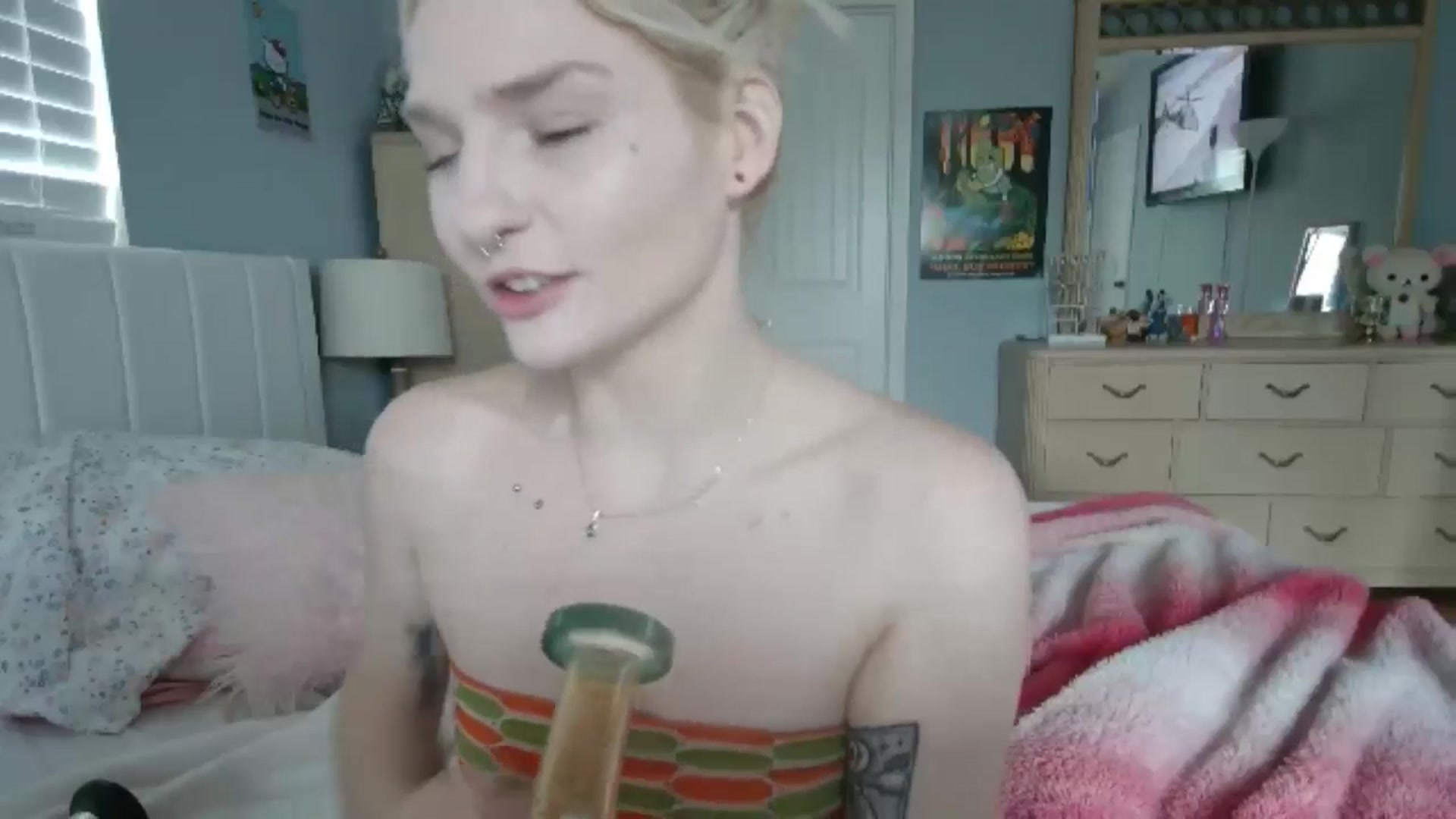 Gallery image thumbnail from DuckChan0's myfreecams stream on, 07/08/2024, 15:09 image 4 of 20