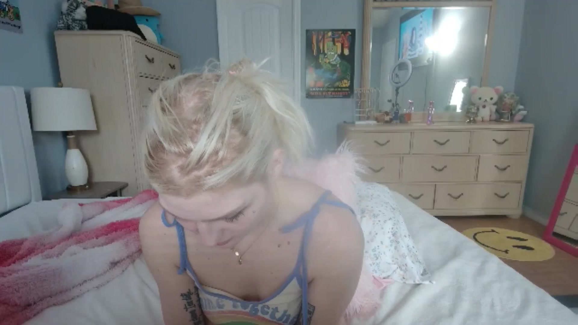Gallery image thumbnail from DuckChan0's myfreecams stream on, 07/09/2024, 17:20 image 19 of 20