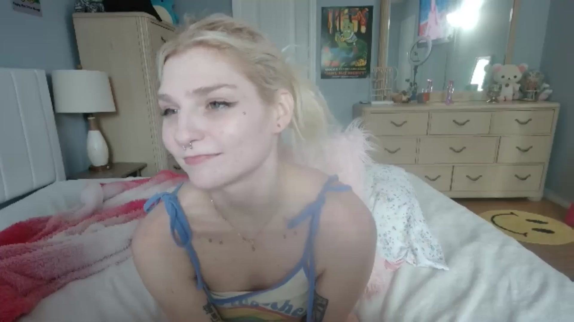 Gallery image thumbnail from DuckChan0's myfreecams stream on, 07/09/2024, 17:20 image 8 of 20