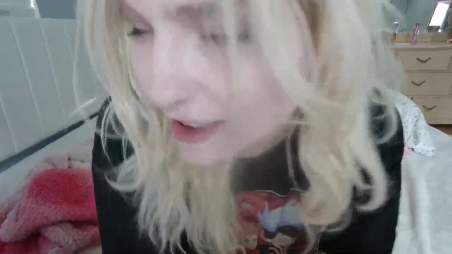 Gallery image thumbnail from DuckChan0's myfreecams stream on, 07/09/2024, 18:13 image 3 of 20