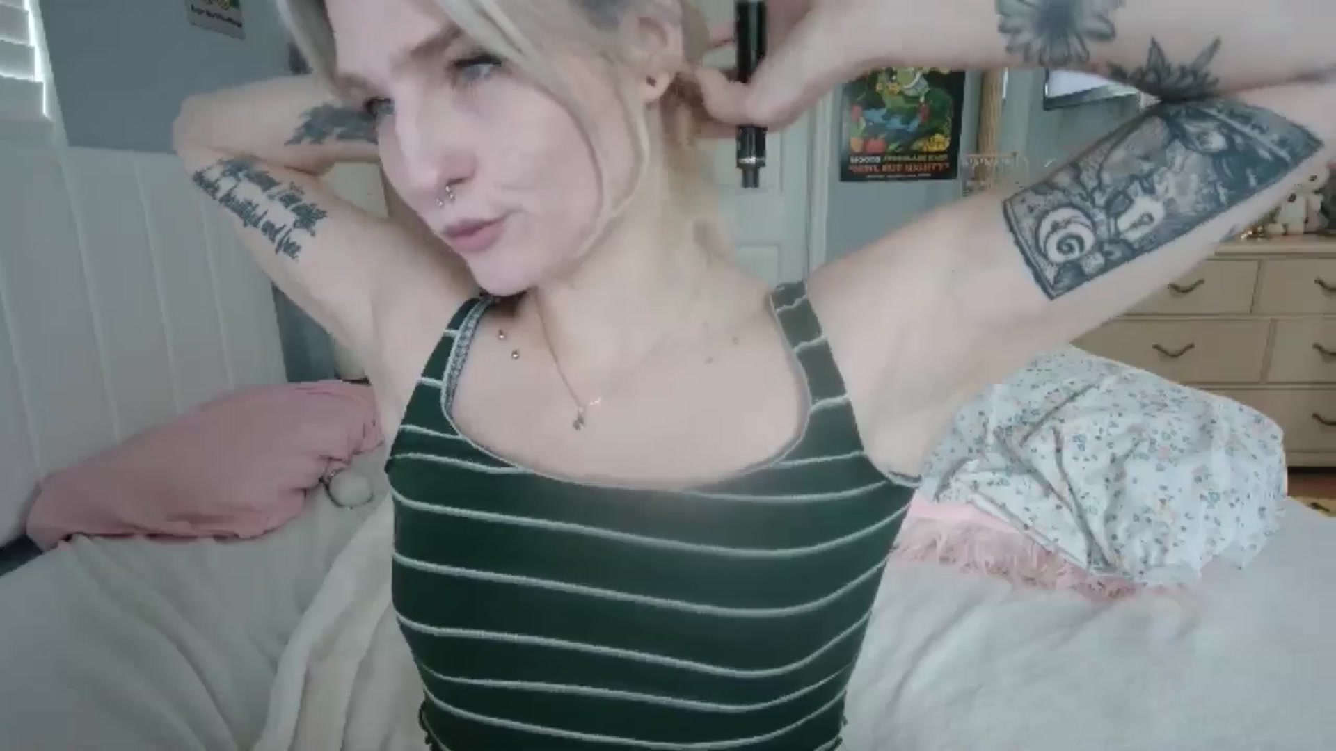 Gallery image thumbnail from DuckChan0's myfreecams stream on, 07/11/2024, 14:36 image 3 of 20