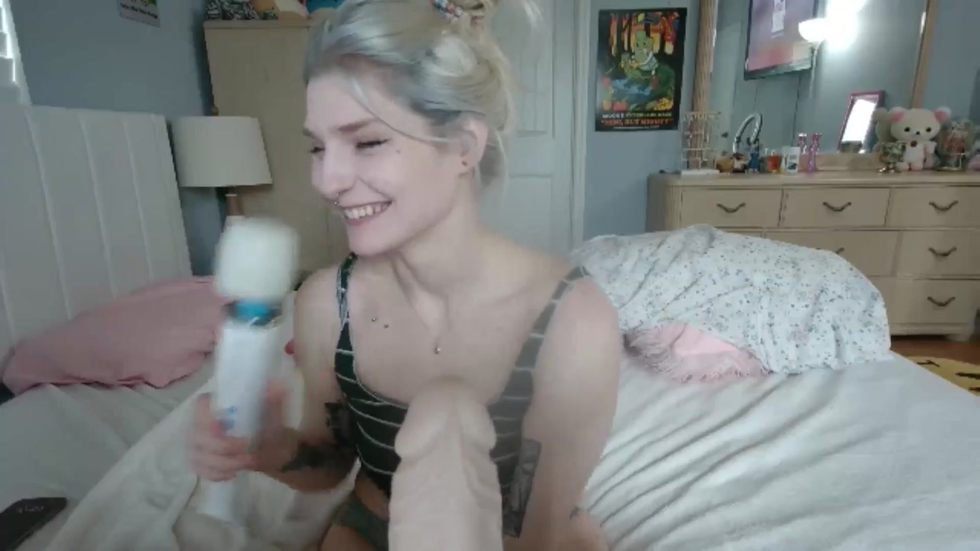 Gallery image thumbnail from DuckChan0's myfreecams stream on, 07/11/2024, 14:53 image 8 of 20