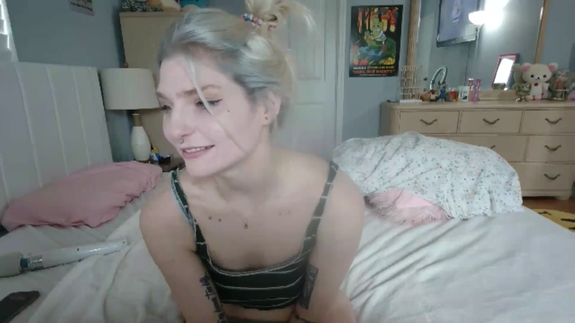 Gallery image thumbnail from DuckChan0's myfreecams stream on, 07/11/2024, 14:53 image 12 of 20