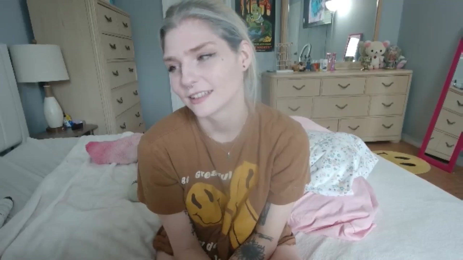 Gallery image thumbnail from DuckChan0's myfreecams stream on, 07/11/2024, 15:44 image 13 of 20